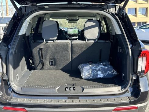 New 2026 Ford Explorer Active image 40