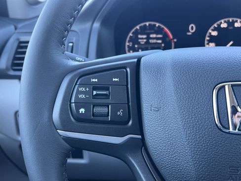 New 2026 Honda Ridgeline RTL image 25