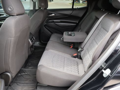 Used 2023 Chevrolet Equinox LT FWD image 14