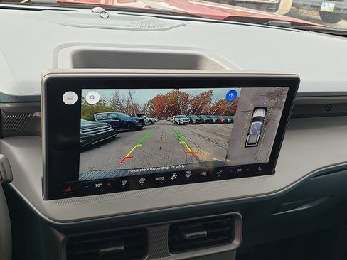 New 2025 Ford Maverick Lariat w/ Black Appearance Package image 26