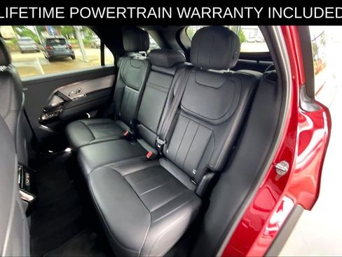 Used 2025 Land Rover Range Rover Sport SE AWD/4WD image 24