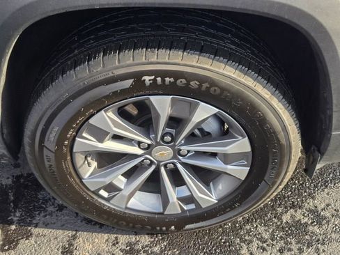 Used 2025 Chevrolet Equinox LT image 20