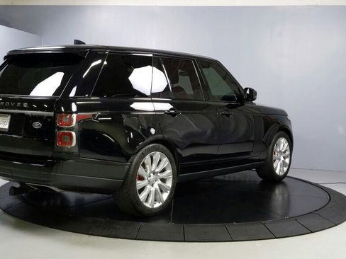 Used 2018 Land Rover Range Rover image 8