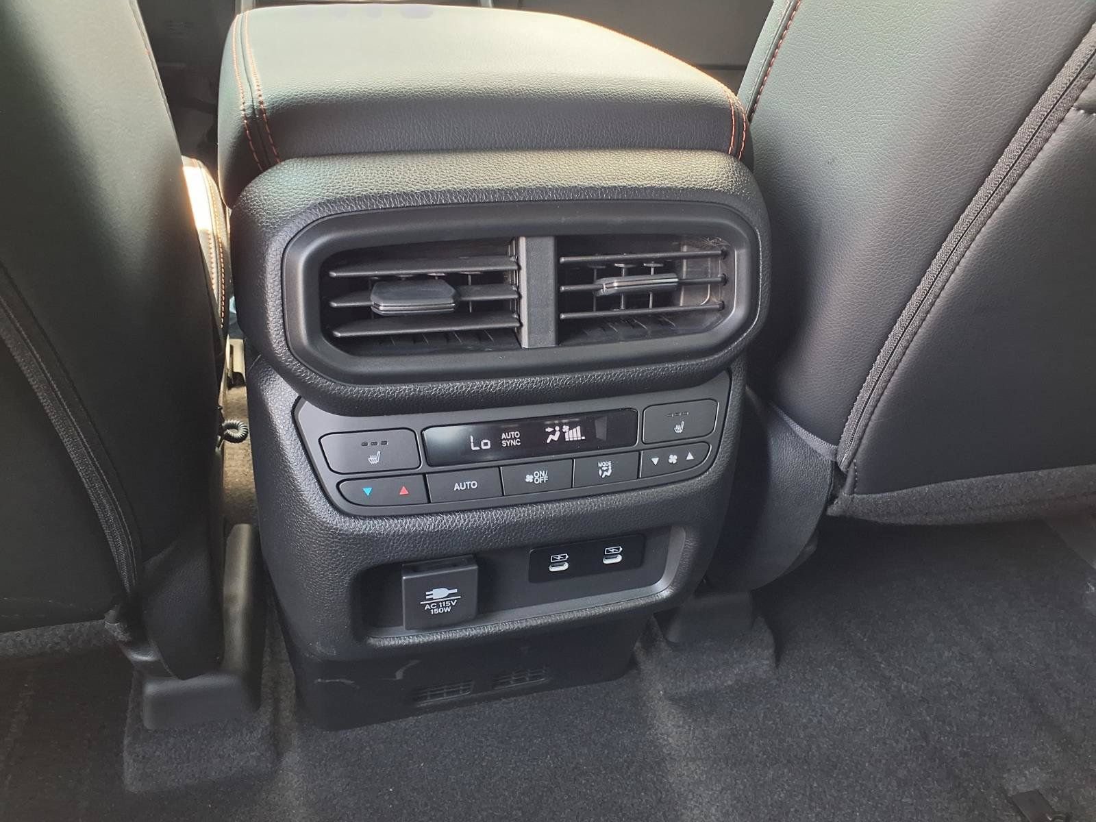 Used 2026 Honda Pilot TrailSport image 13