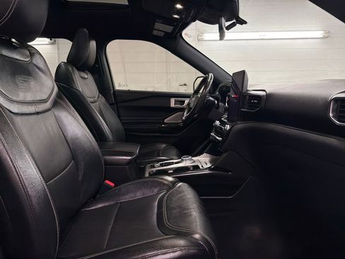 Used 2021 Ford Explorer ST w/ Equipment Group 401A image 28