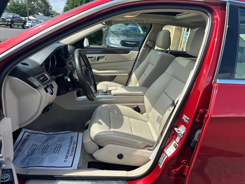 Used 2014 Mercedes-Benz E 350 4MATIC Sedan image 14