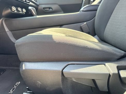 Used 2025 Nissan Kicks S FWD image 14
