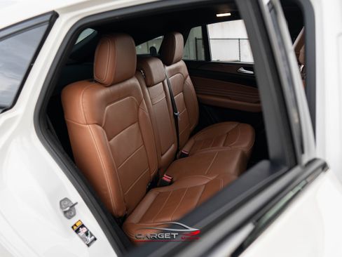 Used 2019 Mercedes-Benz GLE 43 AMG 4MATIC image 16