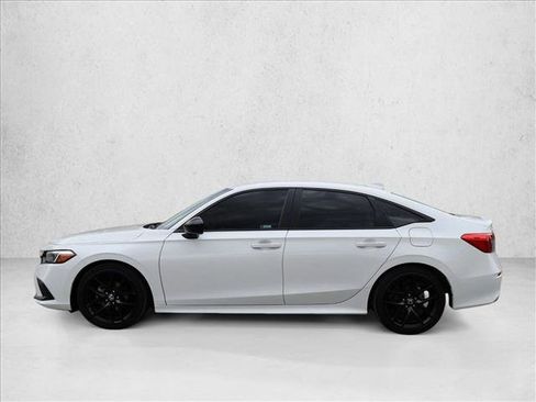 Used 2024 Honda Civic Sport image 9