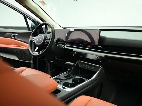 Certified 2026 Kia Carnival SX image 30