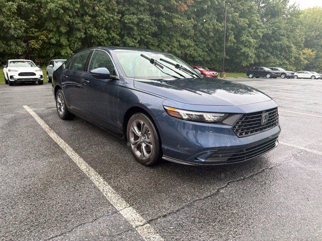 Used 2024 Honda Accord EX-L image 1
