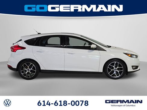 Used 2018 Ford Focus SEL w/ Cold Weather Package FWD image 7