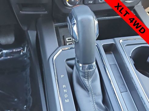 Used 2019 Ford F150 XLT w/ Equipment Group 302A Luxury image 21