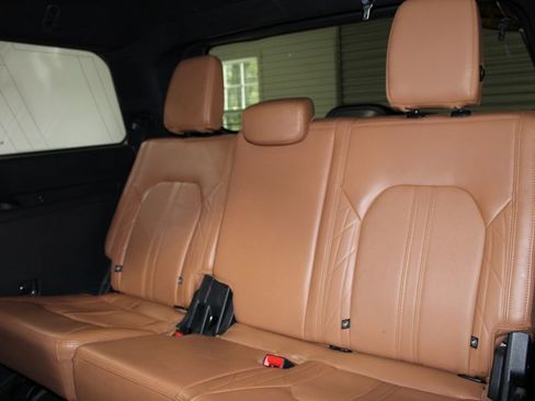 Used 2022 Ford Expedition Platinum AWD/4WD image 28