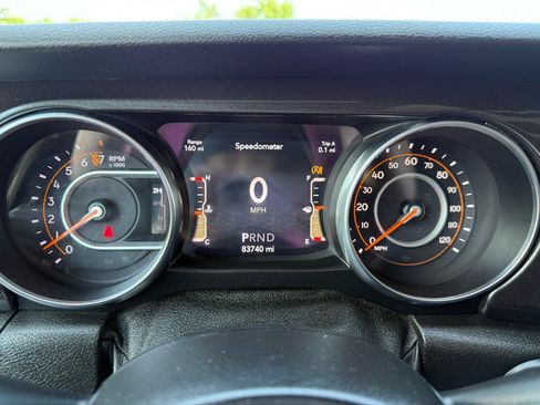 Used 2020 Jeep Wrangler Unlimited Sport AWD/4WD image 22