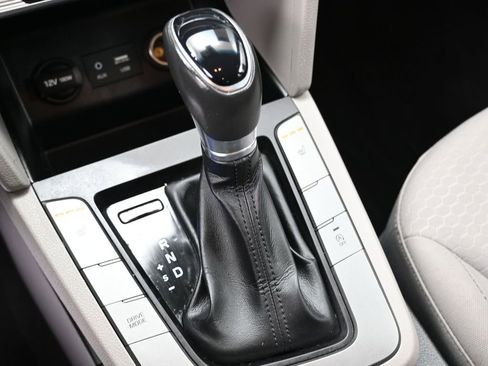 Used 2020 Hyundai Elantra ECO w/ Cargo Package (C1) image 29