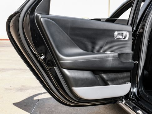 Used 2024 Hyundai Ioniq 6 SE image 43