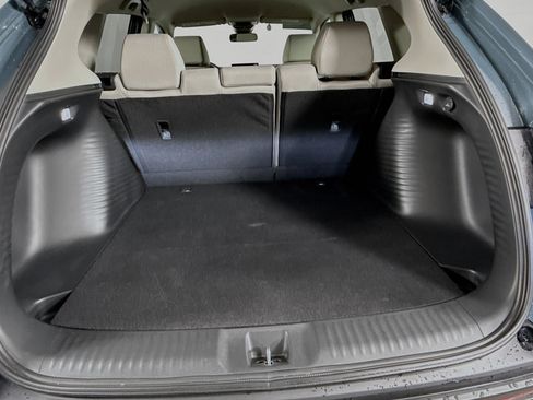 Certified 2026 Honda HR-V LX image 31