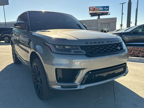 Used 2021 Land Rover Range Rover Sport HSE Dynamic image 3