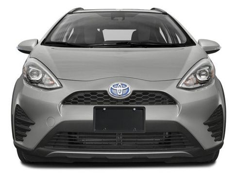 Used 2018 Toyota Prius C Three image 4