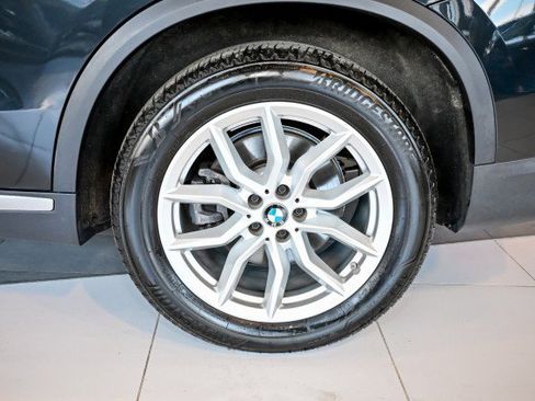 Used 2023 BMW X5 xDrive40i w/ Climate Comfort Package image 48