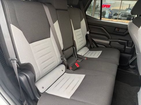 Used 2025 Toyota 4Runner 4WD image 36