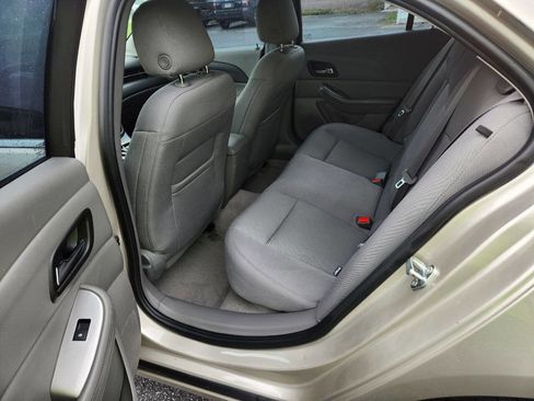 Used 2015 Chevrolet Malibu LS image 10