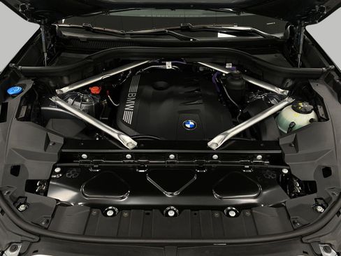 New 2026 BMW X5 xDrive40i w/ Climate Comfort Package AWD/4WD image 13