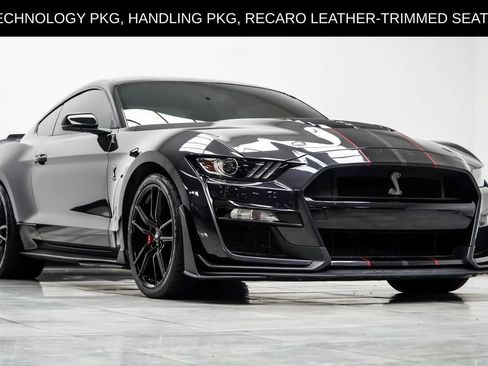Used 2022 Ford Mustang Shelby GT500 w/ Technology Package RWD image 4