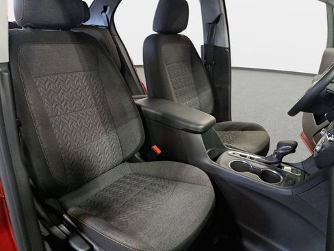 Used 2024 Chevrolet Equinox LT image 11