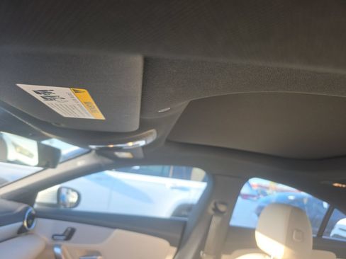 Used 2025 Mercedes-Benz CLA 250 image 5