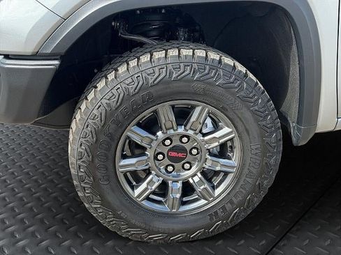 Used 2026 GMC Sierra 1500 AT4X AWD/4WD image 10