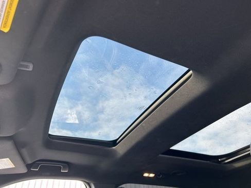 Used 2019 Ford Explorer Sport image 37