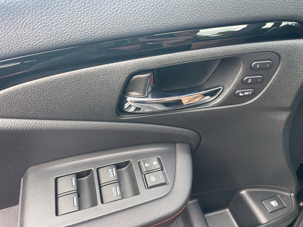Used 2020 Honda Ridgeline Black Edition image 29