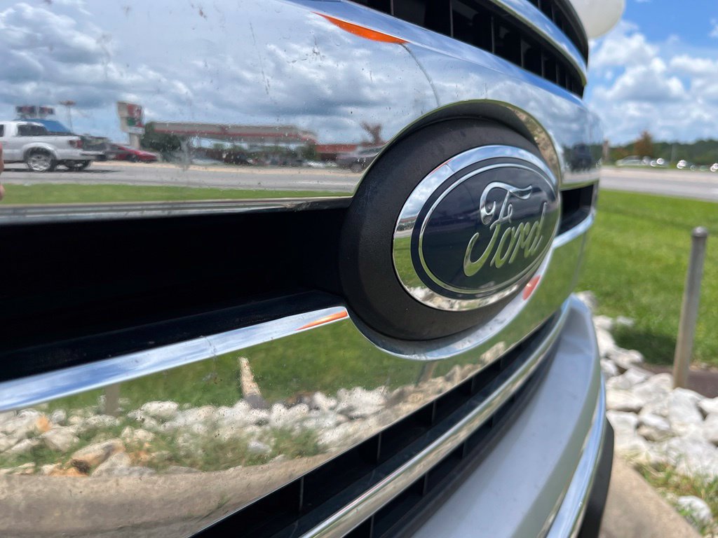 Used 2018 Ford F150 XLT w/ Equipment Group 301A Mid AWD/4WD image 4