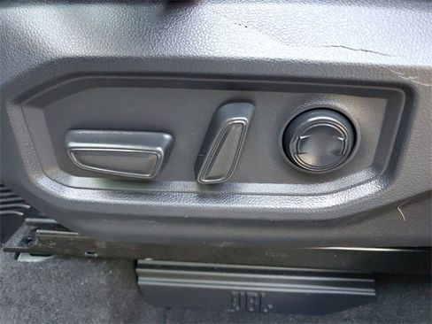 Used 2023 Toyota Sequoia Limited image 74