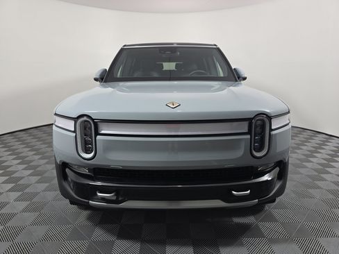 Used 2024 Rivian R1S Adventure AWD/4WD image 8