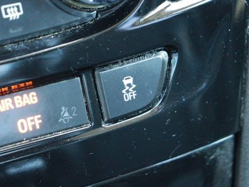 Used 2020 Buick Encore Preferred FWD image 16