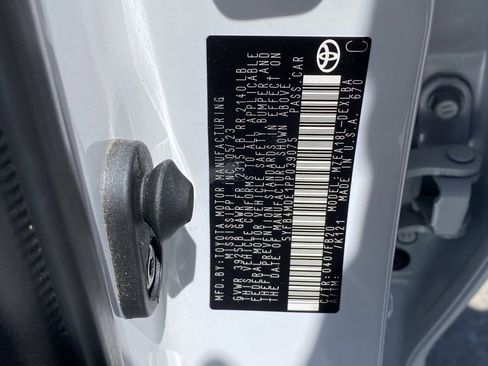 Certified 2023 Toyota Corolla LE w/ Carpet Mat Package (TMS) FWD image 14