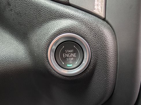 Used 2023 Chevrolet Silverado 1500 Custom image 31