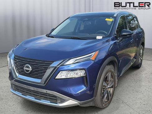 Used 2023 Nissan Rogue Platinum AWD/4WD image 2