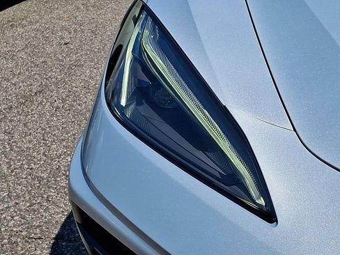Certified 2021 Chevrolet Corvette Stingray Premium Conv w/ Z51 Performance Package RWD image 34