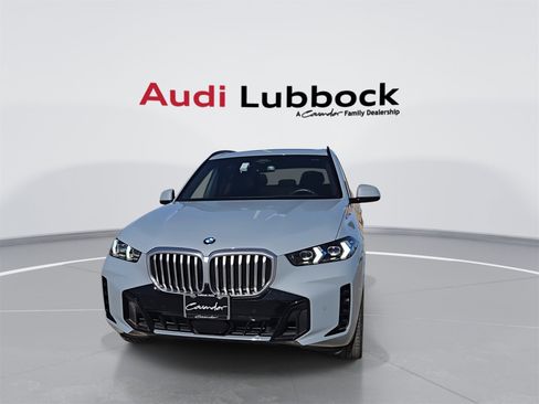 Used 2026 BMW X5 xDrive40i image 3