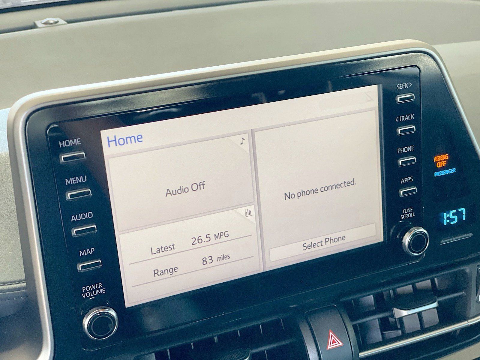 Used 2019 Toyota C-HR XLE FWD image 10