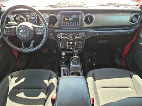 Used 2018 Jeep Wrangler Unlimited Sport S AWD/4WD image 15