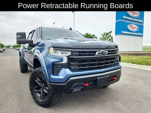 Used 2024 Chevrolet Silverado 1500 LT Trail Boss w/ LPO, Dark Essentials Package AWD/4WD image 15