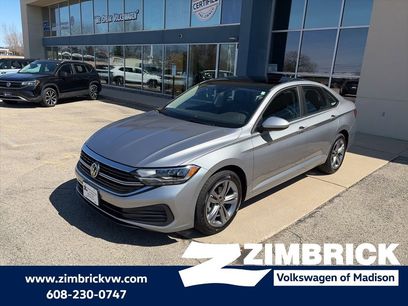 Used 2024 Volkswagen Jetta SE w/ Panoramic Sunroof Package