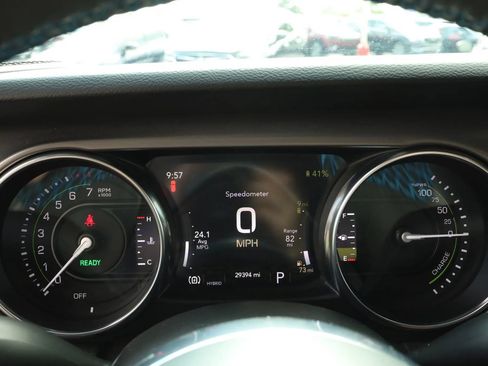 Used 2023 Jeep Wrangler Unlimited Rubicon 4xe w/ Cold Weather Group AWD/4WD image 23