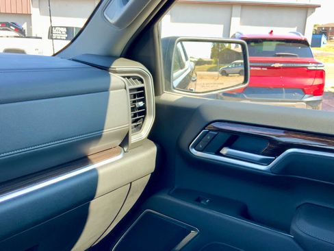 New 2026 GMC Sierra 1500 Elevation image 43