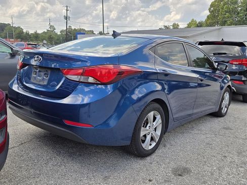 Used 2016 Hyundai Elantra Value Edition FWD image 2
